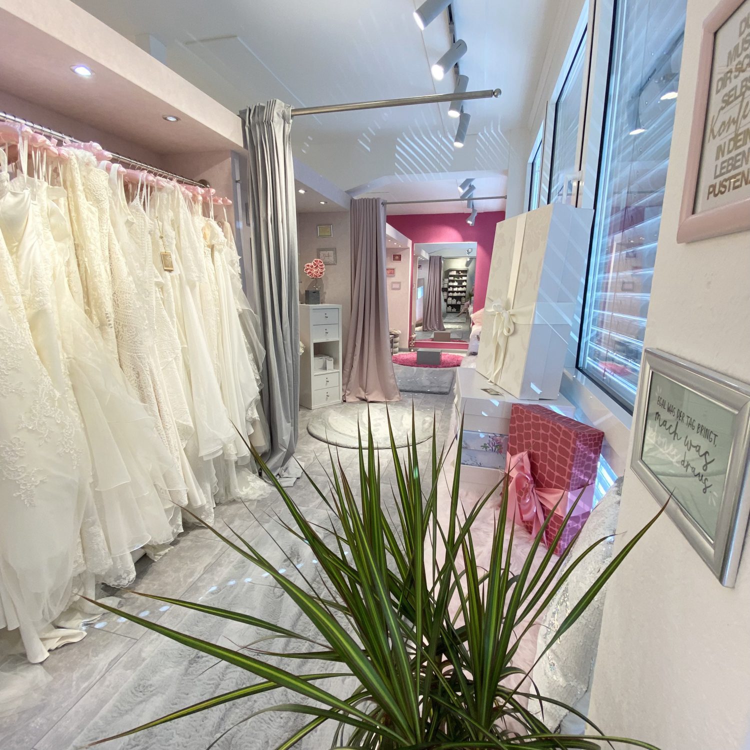 Liebreiz Wedding Store Innenansicht