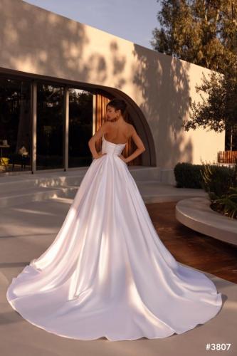 00-brautkleid-demetrios-3807 4