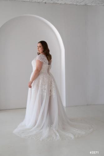 00-brautkleid-lasabina-3571-Millie-plus-size-wedding-dress-5