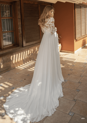 Liebreiz-Lisa-Donetti-2424-back