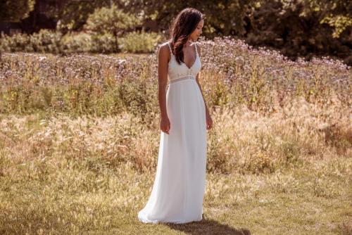 Liebreiz-Standesamtkleid-KelseyRose-KR21-WEB-HEATHER-50380B-FRONT
